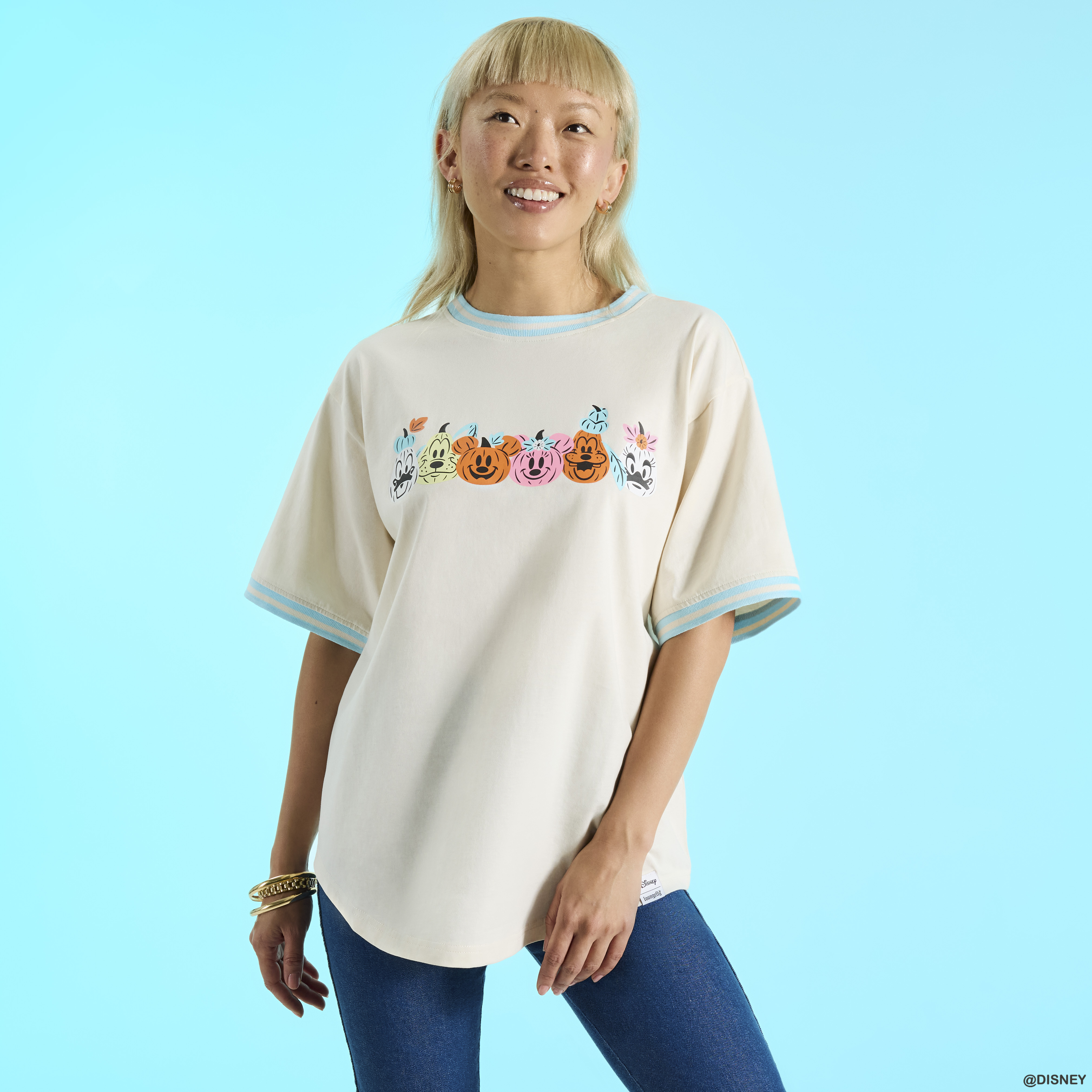 Alternative view of Mickey & Friends Jack-o'-Lantern Glow Sporty Tee
