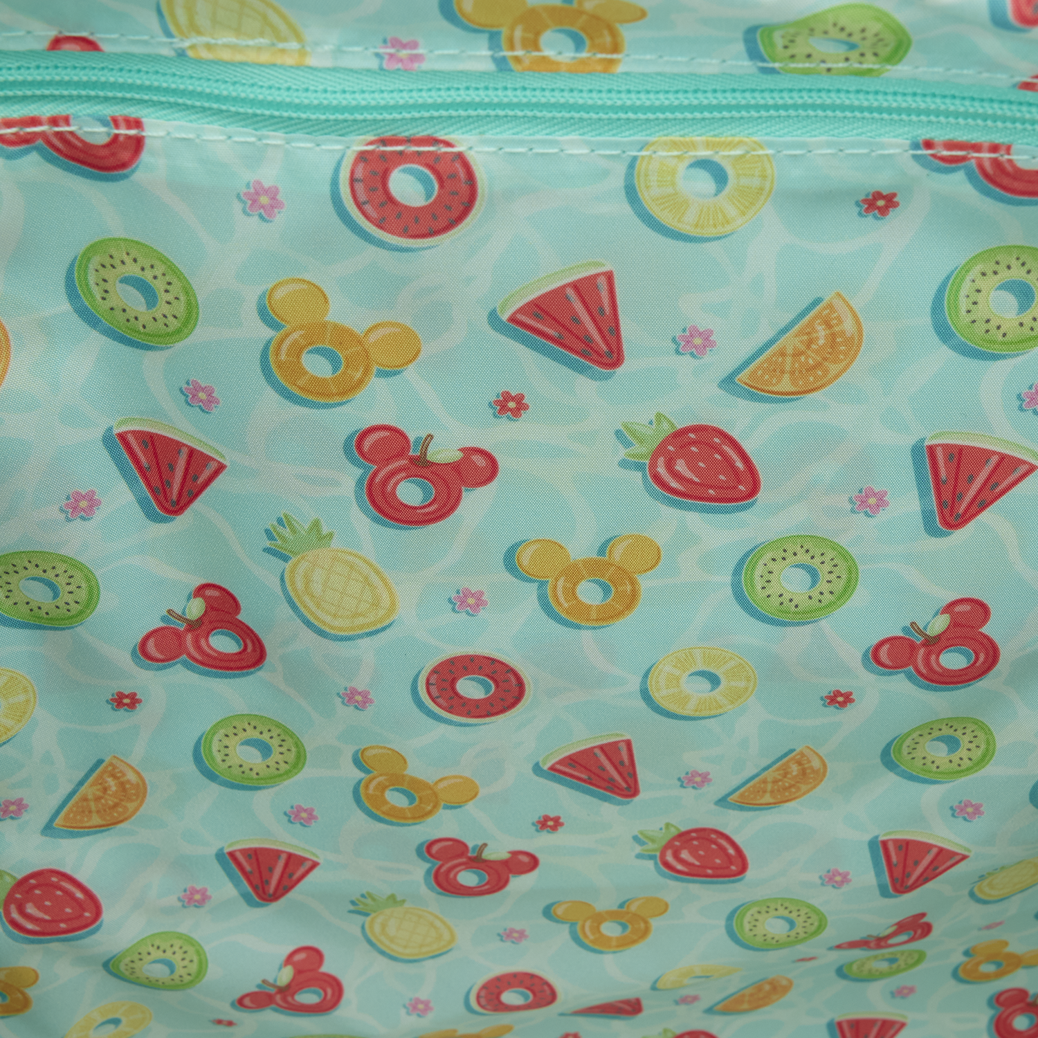 Mickey & Minnie Beach Fun Tote Bag - Image 5